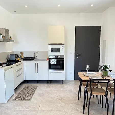 T2 Lumineux & Cosy Avec Parking Prive Gratuit Sur Les Hauteurs De Bastia (Corsica)